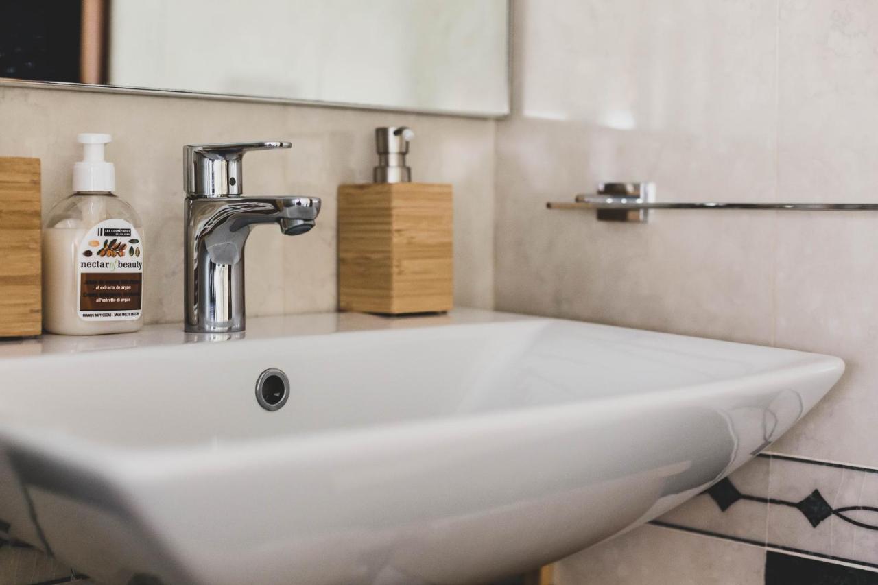 רומא Via Nonantola- Twobedrooms Apartment מראה חיצוני תמונה